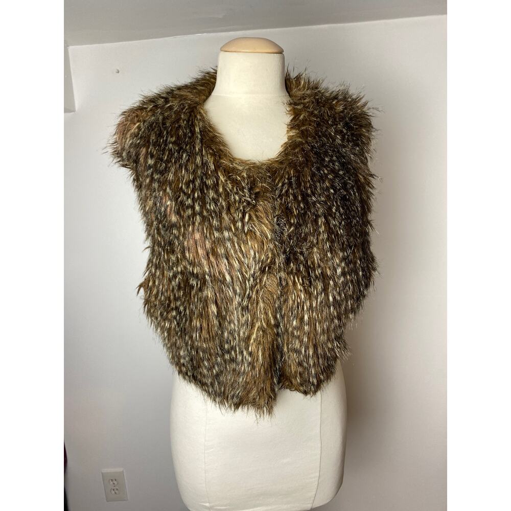 BEBE Sleeveless Brown w/ grey & white Winter Long hair faux fur Lined L